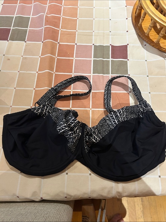 Change Other - Black Underwire Bikini Top with Patterned Trim